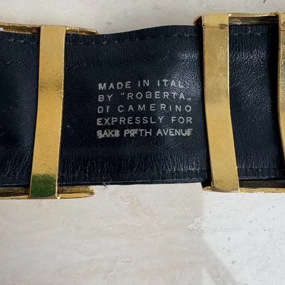 Vintage Roberta di Camerino Black Leather and Gold Heavy  display picture 2